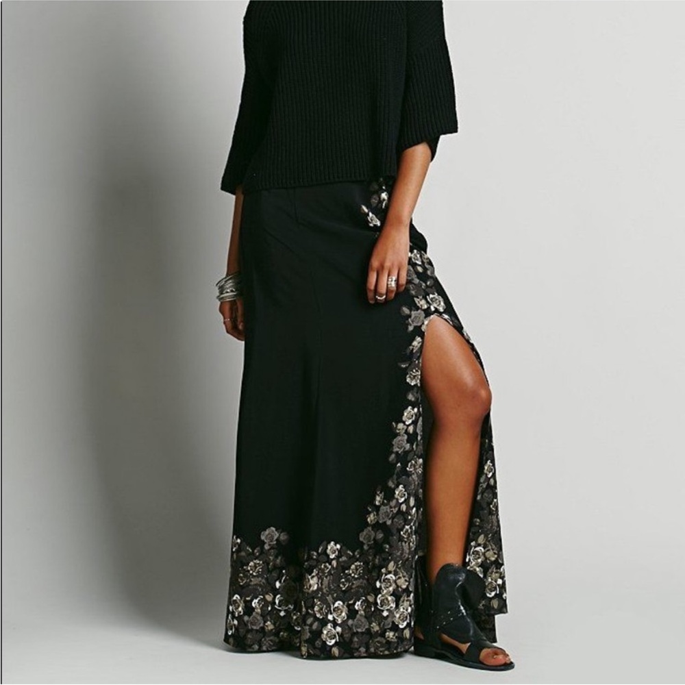 Free people secret garden maxi skirt black slit size 4